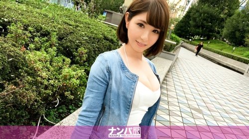 水电桥游戏中心搭讪巨乳短发美女自慰潮吹