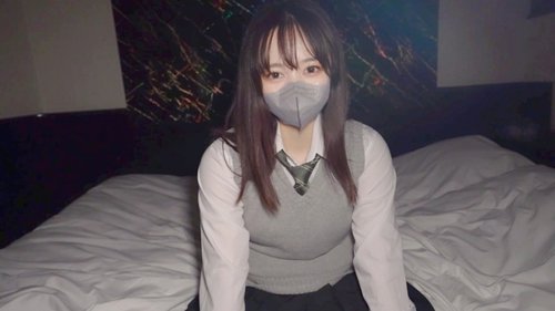 FC2舞蹈隊長18歲F罩杯新人，4K無碼中出高潮