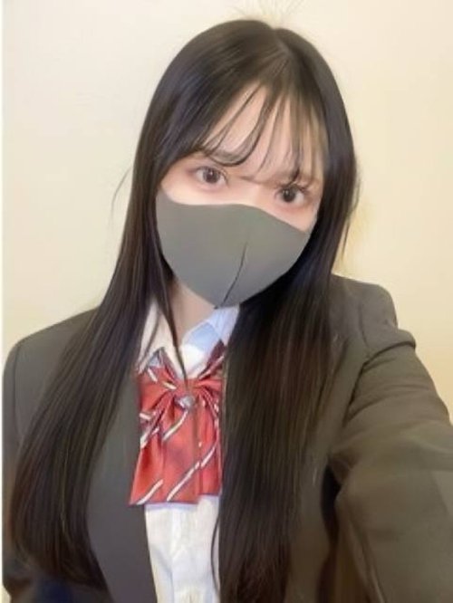 FC2-PPV-4816114: 모델 사쿠라짱의 첫 무삭제 크림파이