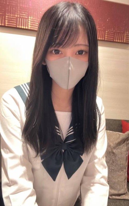 Fカップ美少女Yuaちゃんのプライベートセーラー服秘密動画 - 無修正素人