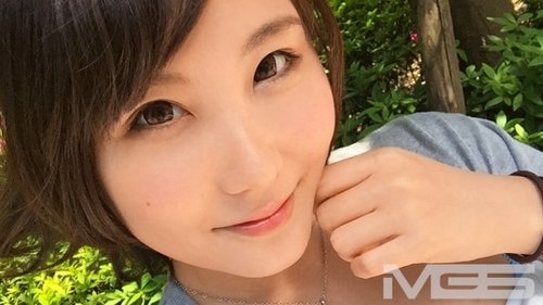 素人女性の初体験AV撮影！バイブと指使いで敏感な体を開発